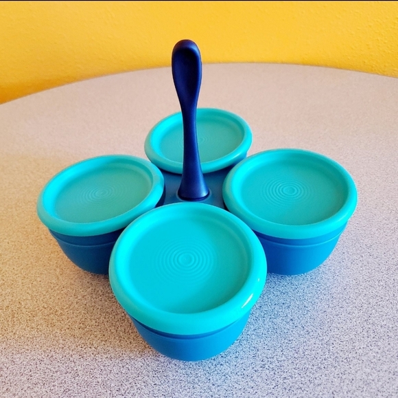 Tupperware Condiment Holder Server Four Bowls 1-Cup/250ml. - Picture 4 of 4
